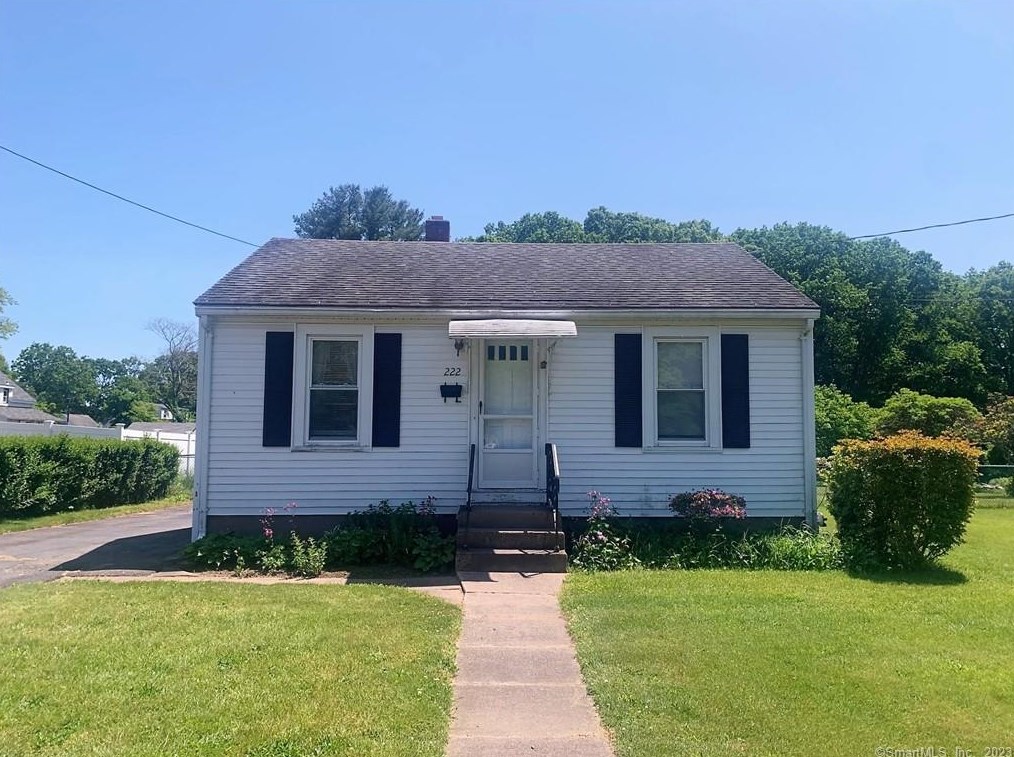 222 Woodland St, Manchester, CT 06042