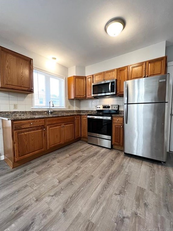528 High St #1, Middletown, CT 06457
