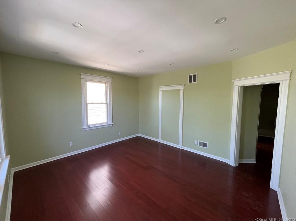 14 N Spring St #3, Ansonia, CT 06401