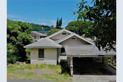 735 Twin View Drive #A, Honolulu, HI 96817 - Photo 1