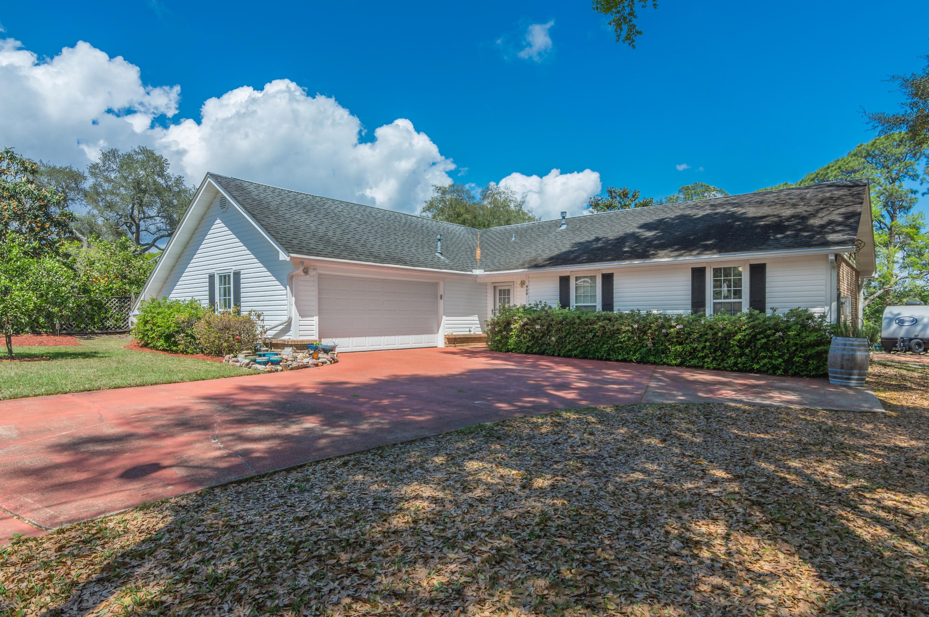 406 Seville Cir, Niceville, FL 32578-2906
