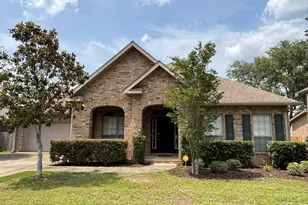 222 Paradise Palm Cir, Crestview, FL 32536 - Photo 1