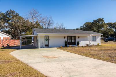 205 NW Baker Avenue NW, Fort Walton Beach, FL 32548 - Photo 1