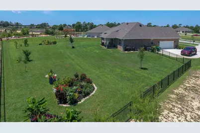 322 Fairway Crossing, Freeport, FL 32439 - Photo 1