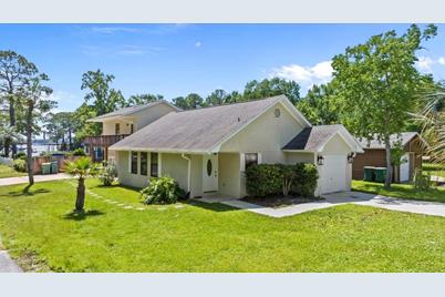 2131 Bayshore Drive, Niceville, FL 32578 - Photo 1