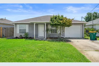 39 Kathleen Drive, Mary Esther, FL 32569 - Photo 1