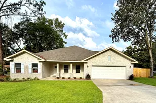 614 Audubon Dr, Fort Walton Beach, FL 32547 - Photo 1