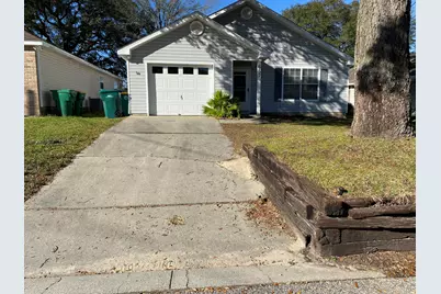 657 Jerrells Avenue, Fort Walton Beach, FL 32547 - Photo 1