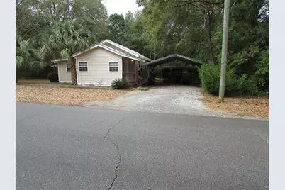 101 N 10th Street N, Defuniak Springs, FL 32433 - Photo 1