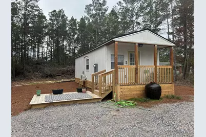 94 E Marigold Avenue E, Defuniak Springs, FL 32433 - Photo 1