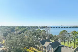 285 Shalimar Dr, Shalimar, FL 32579 - Photo 1