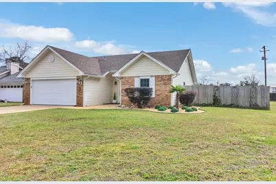 343 Michael Court, Mary Esther, FL 32569 - Photo 1