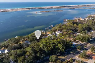 801 E Miracle Strip Parkway E, Mary Esther, FL 32569 - Photo 1