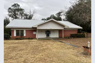 2665 Oak Street, Cottondale, FL 32431 - Photo 1