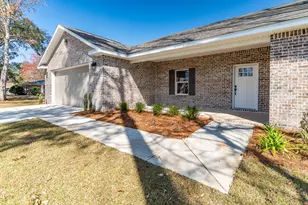 203 Dumaine Ct, Fort Walton Beach, FL 32547 - Photo 1