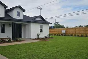 1801 Commander Harvey Ln, Navarre, FL 32566 - Photo 1