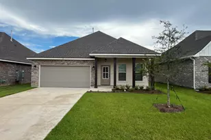 46 Hydrangea Blvd, Freeport, FL 32439 - Photo 1