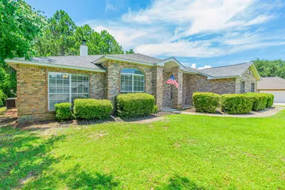 1855 Sparrow Lane, Navarre, FL 32566 - Photo 1