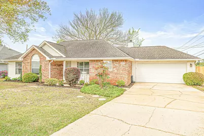 2097 Bella Breeze Court, Navarre, FL 32566 - Photo 1