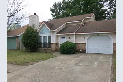 386 Canterbury Circle, Fort Walton Beach, FL 32548 - Photo 1