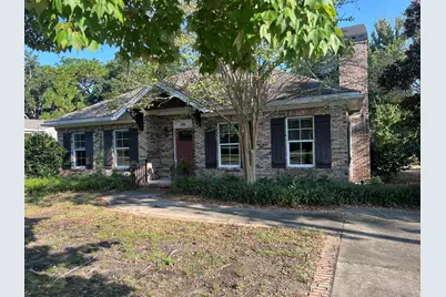 318 Chicago Avenue, Valparaiso, FL 32580 - Photo 1
