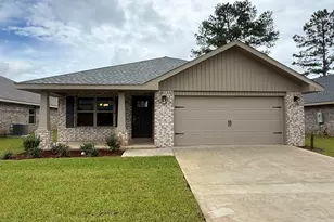 172 Ridgeway Cir, Crestview, FL 32536 - Photo 1