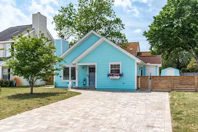 156 Beach Drive, Fort Walton Beach, FL 32547 - Photo 1