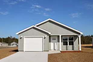 5379 Highview Dr, Crestview, FL 32539 - Photo 1