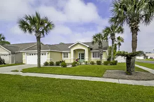 101 Windridge Ln, Panama City Beach, FL 32413 - Photo 1