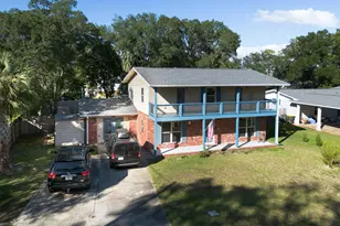 327 NE Yacht Club Dr NE, Fort Walton Beach, FL 32548 - Photo 1