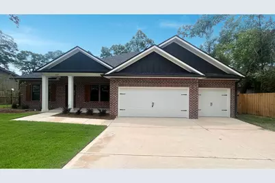 609 32nd Street, Niceville, FL 32578 - Photo 1