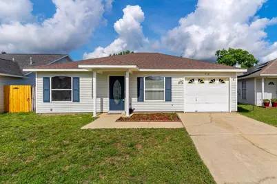 942 John Wayne Circle, Fort Walton Beach, FL 32547 - Photo 1