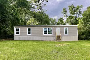 734 Benjulyn Rd, Cantonment, FL 32533 - Photo 1