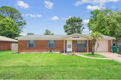 617 Schneider Drive, Fort Walton Beach, FL 32547 - Photo 1