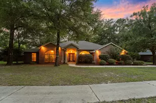 5848 Saratoga Dr, Crestview, FL 32536 - Photo 1