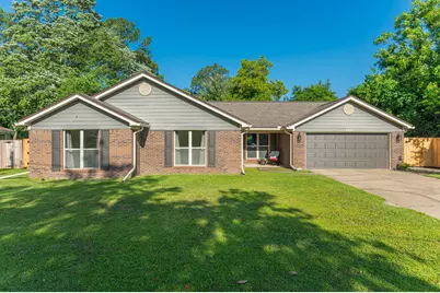 430 Northampton Circle, Fort Walton Beach, FL 32547 - Photo 1
