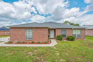 488 Jillian Dr, Crestview, FL 32536 - Photo 1