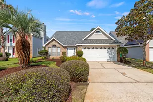 7 Citation Dr, Shalimar, FL 32579 - Photo 1