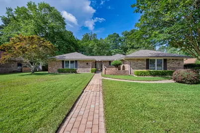 759 Overbrook Drive, Fort Walton Beach, FL 32547 - Photo 1