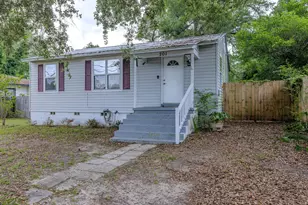 201 Chaseville St, Pensacola, FL 32507 - Photo 1