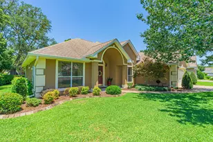 922 Shalimar Pointe Dr, Shalimar, FL 32579 - Photo 1