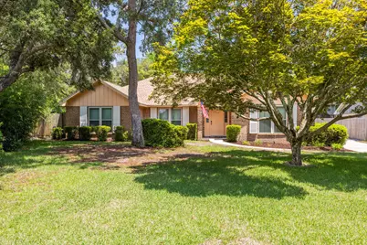 612 Nassau Drive, Niceville, FL 32578 - Photo 1