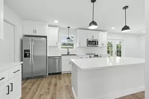 161 Homewood Dr, Fort Walton Beach, FL 32548 - Photo 1