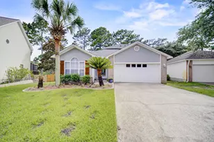 1268 Laura Ln, Niceville, FL 32578 - Photo 1