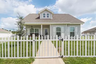 41 Woodsorrel St, Freeport, FL 32439 - Photo 1