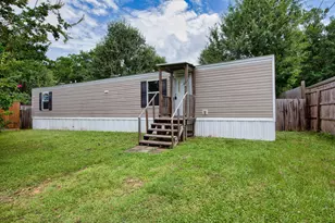 18 Lucky Ln, Mary Esther, FL 32569 - Photo 1