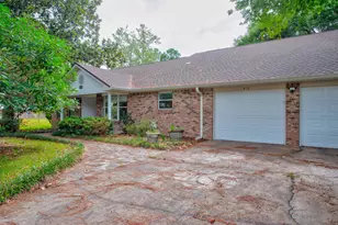 510 Vermont Ave, Fort Walton Beach, FL 32547 - Photo 1