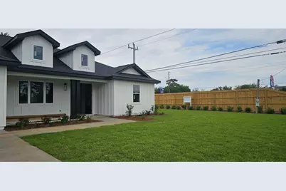 9225 Ridge Drive, Navarre, FL 32566 - Photo 1