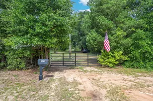 125 W Roberts Road W, Defuniak Springs, FL 32433 - Photo 1