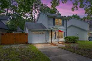 60 Kelly Way, Valparaiso, FL 32580 - Photo 1